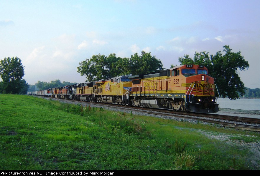 BNSF B40-8W 522